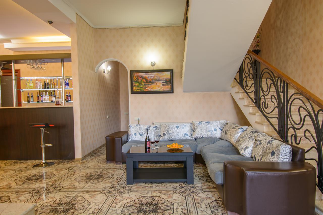 Silk Road Hotel Tbilissi Extérieur photo