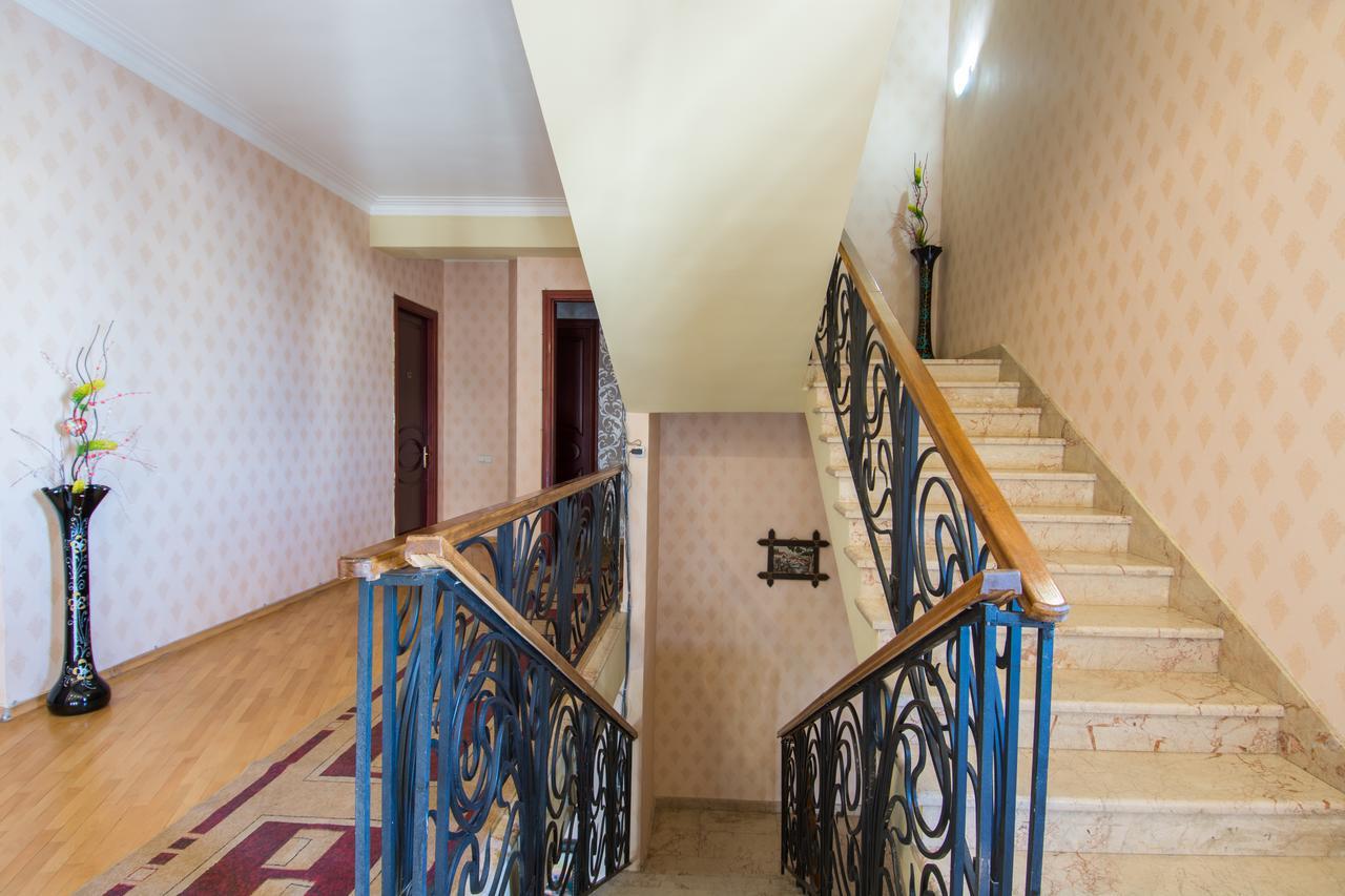 Silk Road Hotel Tbilissi Extérieur photo