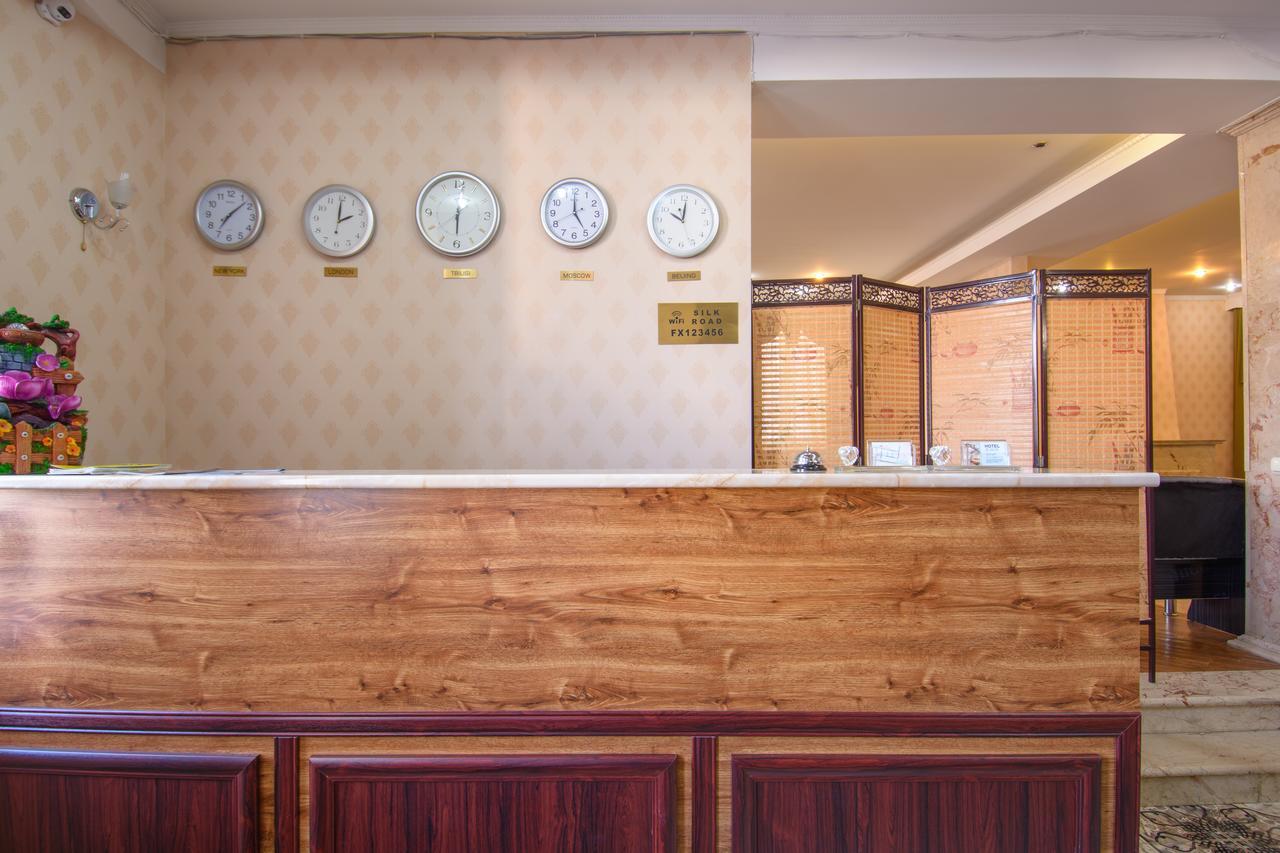 Silk Road Hotel Tbilissi Extérieur photo
